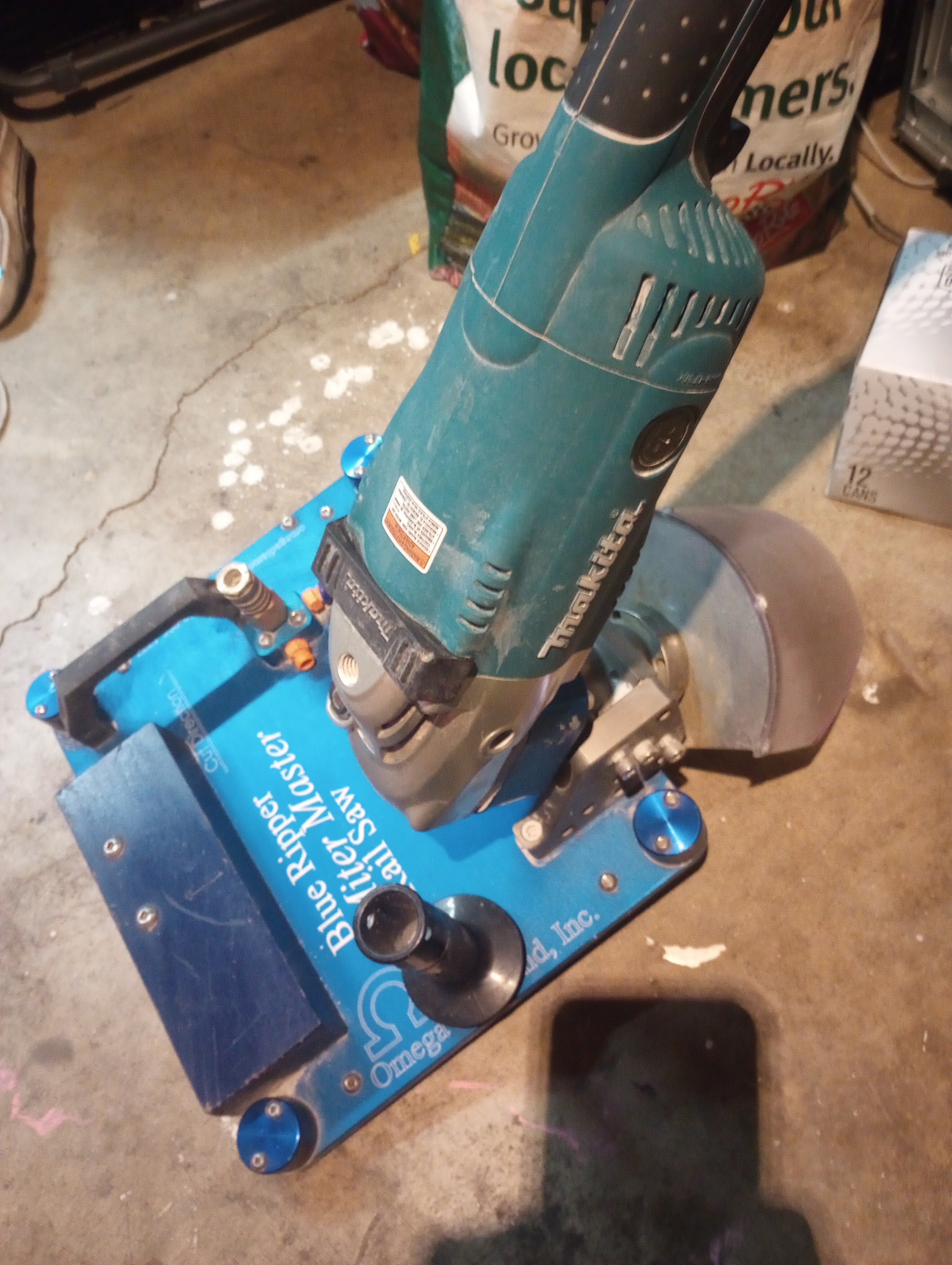 Omega diamond blue Ripper miter master rail saw